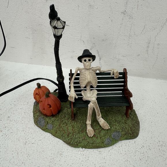 Dept 56 Halloween Figurine Resting My Bones Village Accessories 58.53148 - Picture 1 of 6